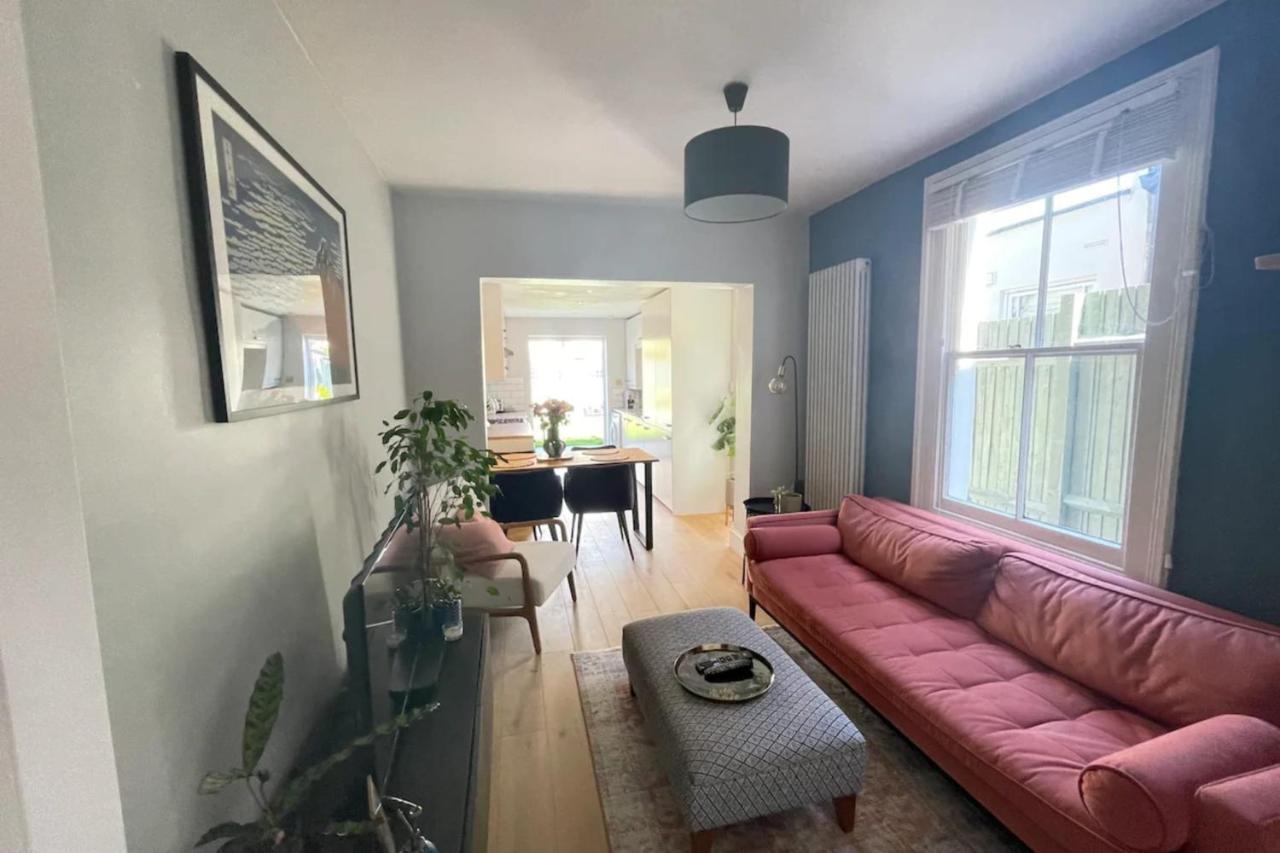 Lovely 1bd Flat W Private Garden Clapham Park London