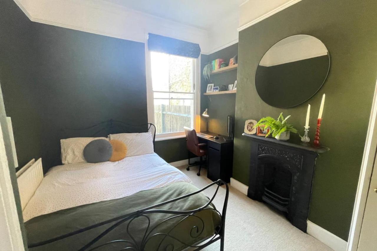 Lovely 1bd Flat W Private Garden Clapham Park